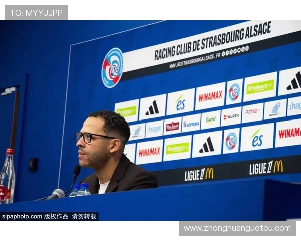 玄智健73万欧加盟深圳新鹏城