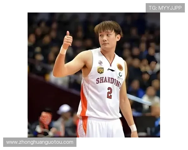 丁彦雨航助我融入中国篮球